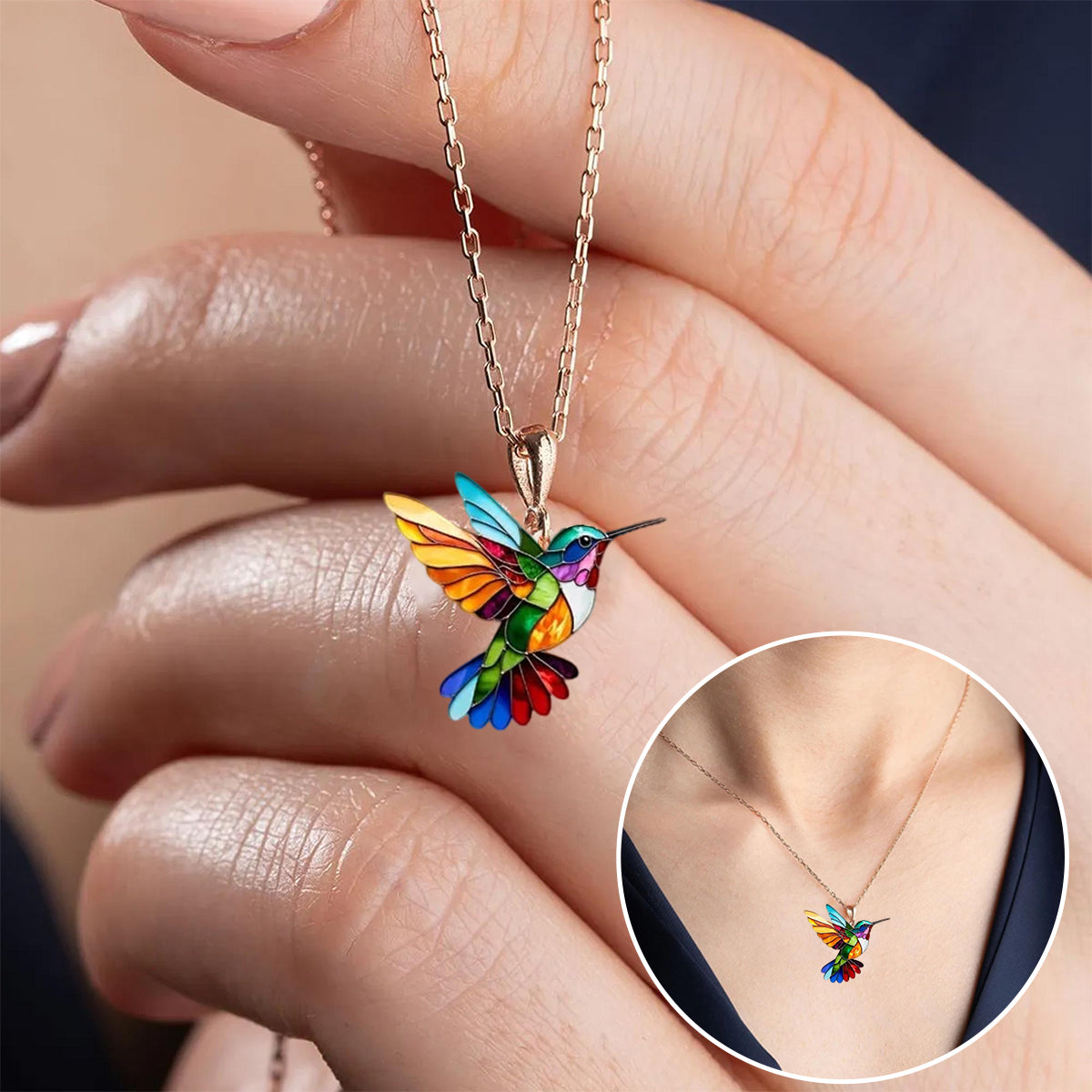 Elegantní náhrdelník s kolibříkem a přidanými náušnicemi