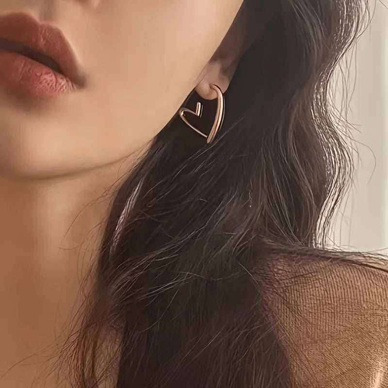 Elegantní Srdcové Náušnice z Růžového Zlata