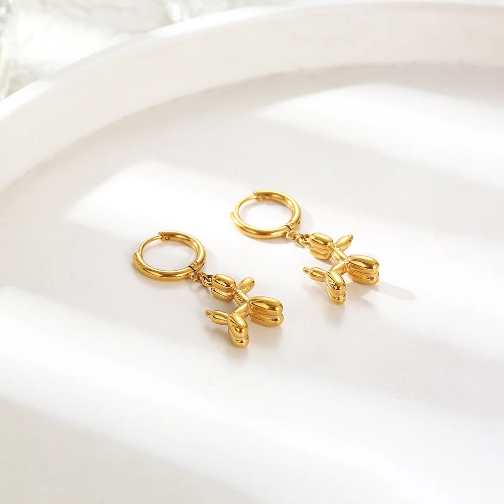Zlaté Huggie Náušnice s Mini Psím Charms