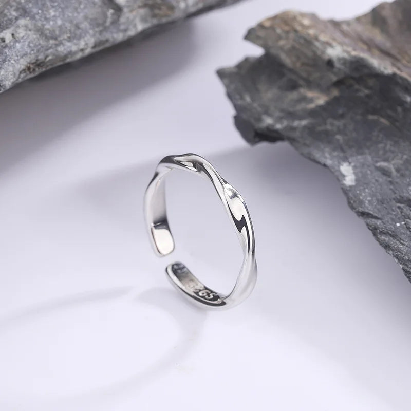 Elegantní prsten z 925 stříbra