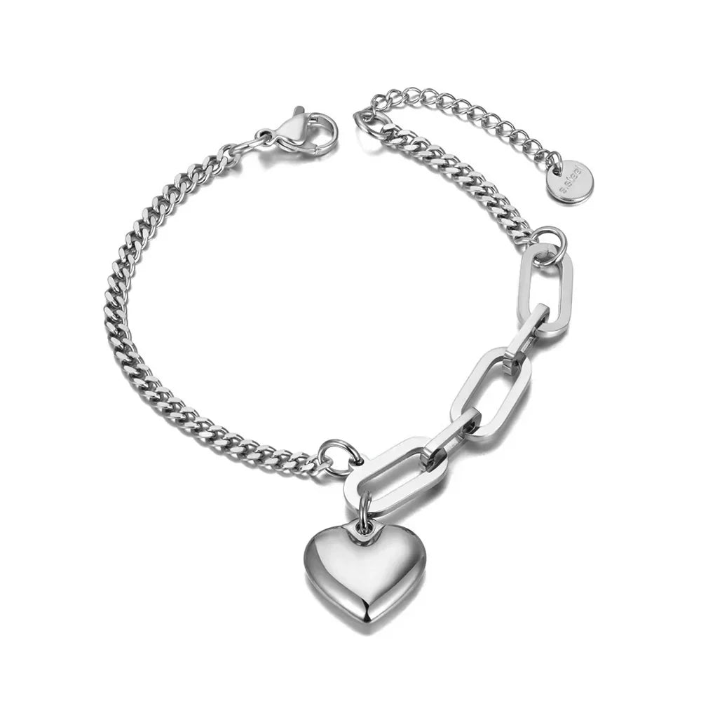Stylový titanový charm náramek se srdcem