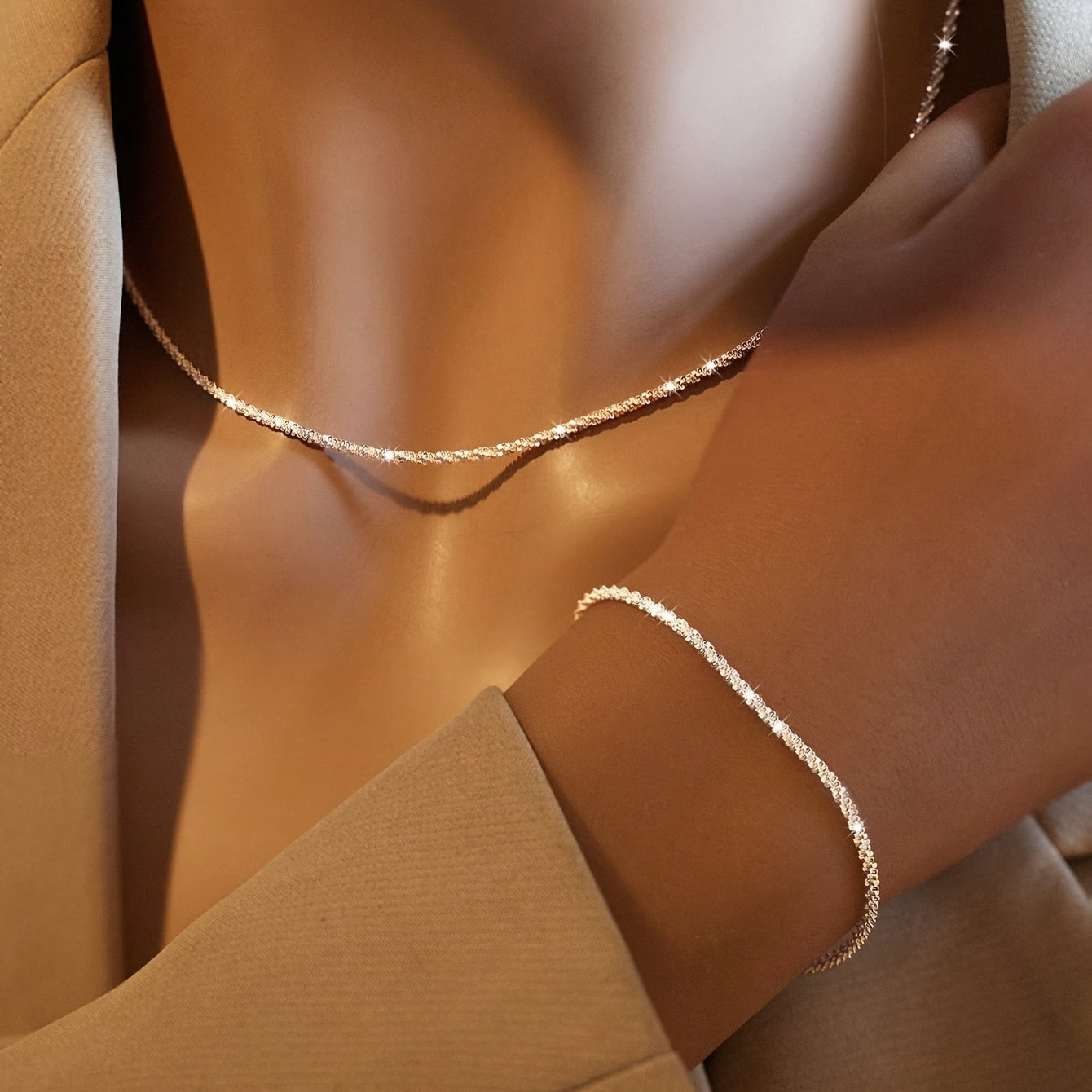 Elegantní třpytivá šperková sada s náramkem a náhrdelníkem
