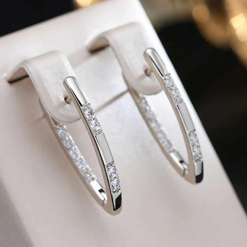 Elegantní zlaté náušnice 18k se zirkony